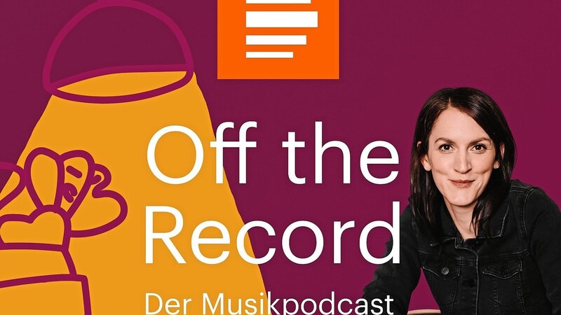 Dr. Veronika Schreiegg, die 1998 in Dingolfing Abitur machte, ist heute Redaktionsleiterin im Deutschlandfunk Kultur & Deutschlandfunk.