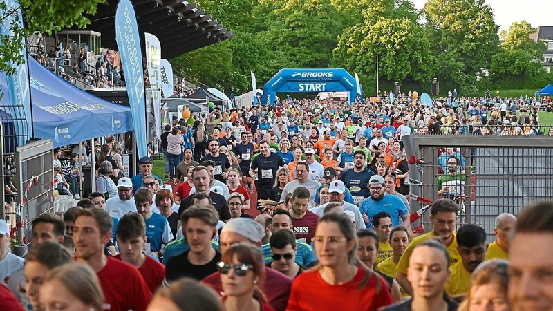 Im vergangenen Jahr gingen über 3.000 Läufer beim Landshuter Firmenlauf an den Start.