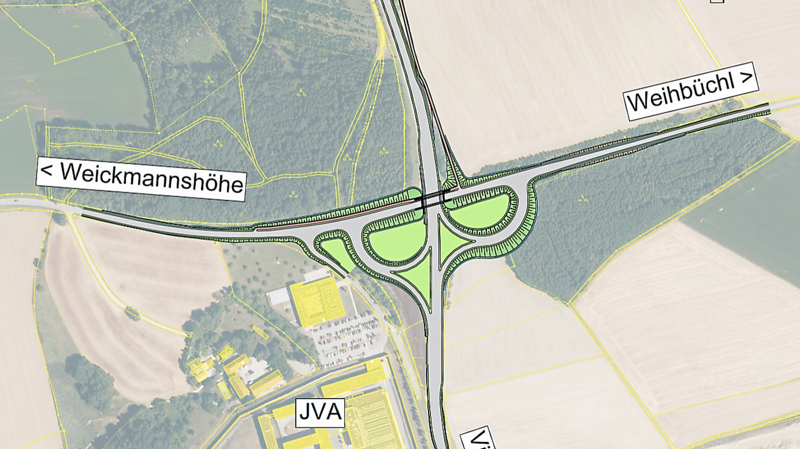 So sieht die neue Planung aus, die als symmetrisches halbes Kleeblatt bezeichnet wird und mit weniger Flächenverbrauch auskommt: Fahrzeuge von der Weickmannshöhe in Richtung Kaserneneck beziehungsweise von Vilsbiburg in Richtung Weickmannshöhe werden über eine Brücke über die B299 geführt.