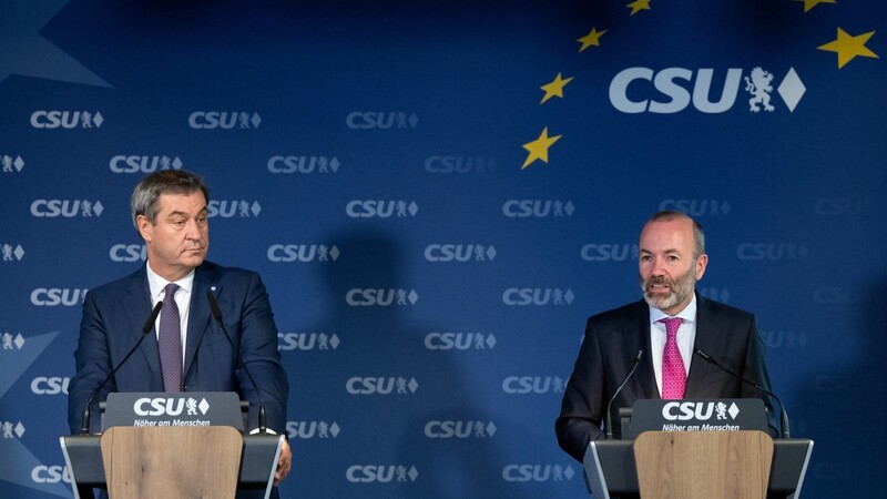 Markus Söder (l), CSU-Vorsitzender, und Manfred Weber, Vorsitzender der Europäischen Volkspartei, nahmen am Montag an einer Pressekonferenz teil.