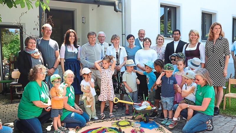 Die Naturgruppe des Kinderhauses, die am Bildungshaus Hermannsberg beheimatet ist, wurde offiziell eingeweiht.