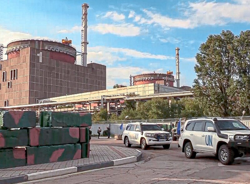 Mitglieder der Internationalen Atomenergiebehörde (IAEA) inspizierten im September das Kernkraftwerks Saporischschja. Als die Russen es angriffen, löste die ukrainische Atomaufsicht sofort Alarm aus. 