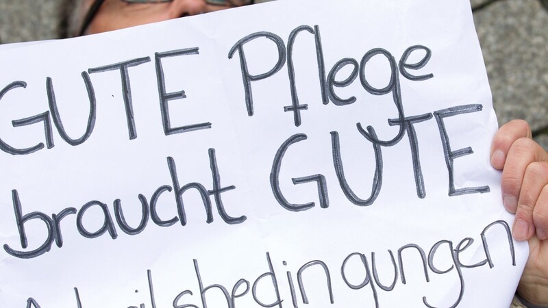 Die Gewerkschaft Verdi will am Internationalen Weltfrauentag auf die schlechten Arbeitsbedingungen im Sozial- und Erziehungsdienst aufmerksam machen. (Symbolbild)