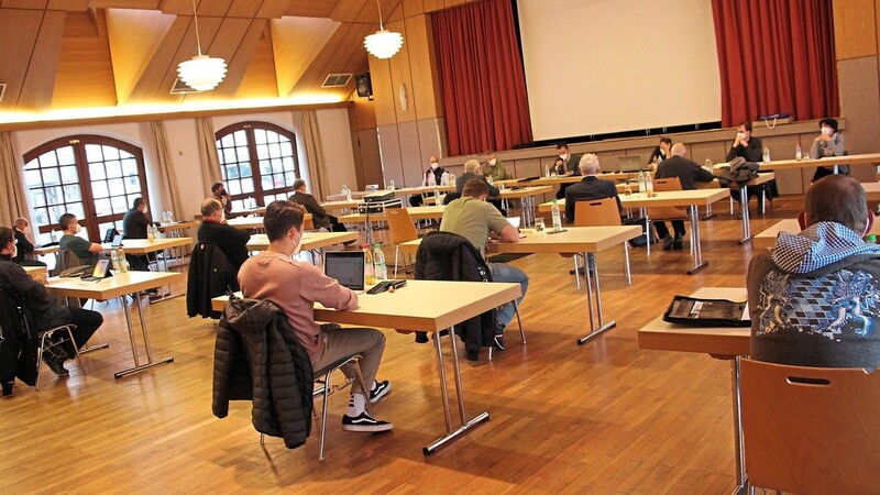 Die Stadtratssitzung am Dienstagabend war vorläufig die letzte, die in reiner Präsenzform stattfand.