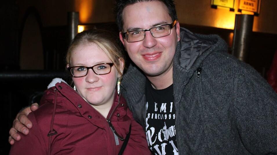 19 Jahre Beatschuppen Landshut! Das wurde am Freitag mit einer Schlagerparty gefeiert. 19 Jahre Beatschuppen Landshut! Das wurde am Freitag mit einer Schlagerparty gefeiert.