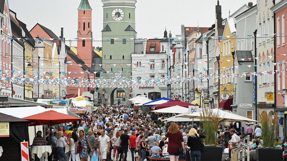 Das Stadtfest hat die Vilsbiburger wieder begeistert. Das Stadtfest hat die Vilsbiburger wieder begeistert.