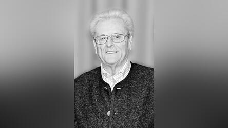 Guntram Kulzer Guntram Kulzer
