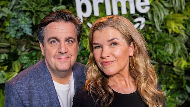 Bastian Pastewka und Anke Engelke sind wieder Ralf und Maria – ihre neue Serienstaffel «Perfekt Zusammen?!» ist ab Ende Januar bei Prime Video im Programm. Bastian Pastewka und Anke Engelke sind wieder Ralf und Maria – ihre neue Serienstaffel «Perfekt Zusammen?!» ist ab Ende Januar bei Prime Video im Programm.