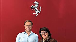 Unternehmenschef Florian Geier führt zusammen mit seiner Mutter Sylvia Blöchl als Ferrari-Servicepartner das Traditionsautohaus Blöchl in die Zukunft. Unternehmenschef Florian Geier führt zusammen mit seiner Mutter Sylvia Blöchl als Ferrari-Servicepartner das Traditionsautohaus Blöchl in die Zukunft.