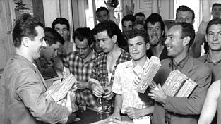 Das Anwerbeabkommen mit Italien wird am 20. Dezember 70 Jahre alt. (Archivbild) Das Anwerbeabkommen mit Italien wird am 20. Dezember 70 Jahre alt. (Archivbild)