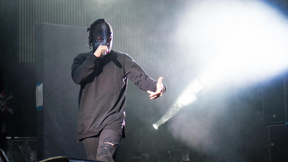 Impressionen vom ersten Tag des Pfingst-Open Airs in Salching. (Fotos: Regina Hölzel) Impressionen vom ersten Tag des Pfingst-Open Airs in Salching. (Fotos: Regina Hölzel)