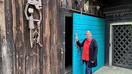 Am Samstag, 18. Juli, öffnet Galeristin Dr. Elisabeth Lerche das Tor zur Kunstscheune. Am Samstag, 18. Juli, öffnet Galeristin Dr. Elisabeth Lerche das Tor zur Kunstscheune.