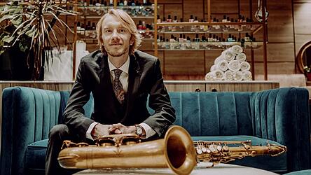 Martin Seiler ist Dozent und Leiter der Big Band an der Städtischen Musikschule. Martin Seiler ist Dozent und Leiter der Big Band an der Städtischen Musikschule.