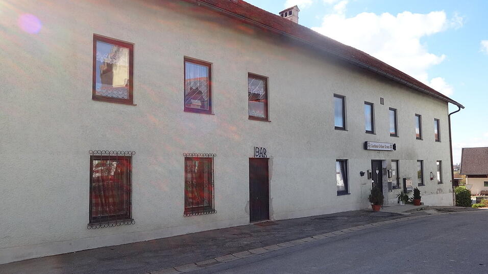 Das ehemalige Gasthaus in Münster: Sanierung oder Neubau? Hier gehen die Meinungen auseinander. Das ehemalige Gasthaus in Münster: Sanierung oder Neubau? Hier gehen die Meinungen auseinander.