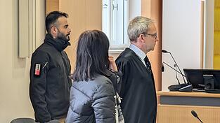 Auch während der Urteilsverkündung am Dienstag störte die 59-Jährige das Gericht und musste den Saal verlassen. Auch während der Urteilsverkündung am Dienstag störte die 59-Jährige das Gericht und musste den Saal verlassen.