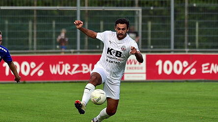 Michael Lamecker erzielte das 2:2 für den ASV Cham beim FC Ingolstadt 04 II. Michael Lamecker erzielte das 2:2 für den ASV Cham beim FC Ingolstadt 04 II.