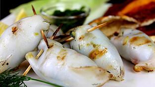 In unserer Serie 'So grillt die Region' landet heute leckerer Tintenfisch auf dem Grill. In unserer Serie 'So grillt die Region' landet heute leckerer Tintenfisch auf dem Grill.