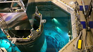 Bei der Zerlegung der Reaktordruckbehälter-Einbauten ist es am vergangenen Donnerstag zu einer Panne gekommen. Bei der Zerlegung der Reaktordruckbehälter-Einbauten ist es am vergangenen Donnerstag zu einer Panne gekommen.