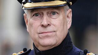 Der frühere Prinz, Andrew Mountbatten-Windsor, muss wegen des Epstein-Missbrauchsskandals in Großbritannien nicht mit strafrechtlicher Verfolgung rechnen. (Archivfoto) Der frühere Prinz, Andrew Mountbatten-Windsor, muss wegen des Epstein-Missbrauchsskandals in Großbritannien nicht mit strafrechtlicher Verfolgung rechnen. (Archivfoto)