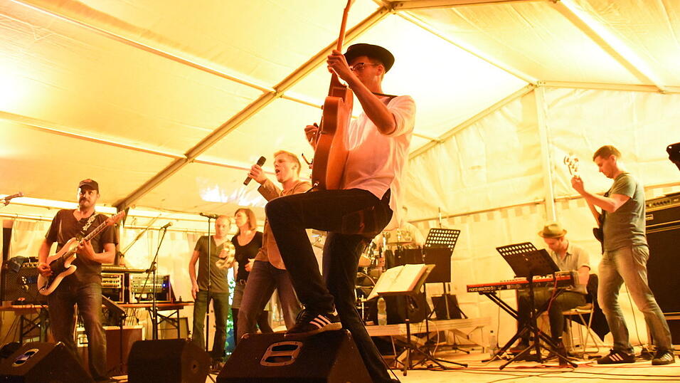 Das Stadtfest hat die Vilsbiburger wieder begeistert. Das Stadtfest hat die Vilsbiburger wieder begeistert.