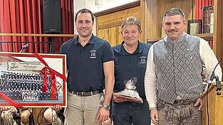 Ein Dank ging ebenfalls an den Patenverein. Ein Dank ging ebenfalls an den Patenverein.