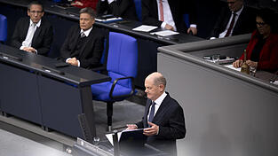 6. November 2024: Dieses Datum markiert den Tag, an dem die Ampel-Koalition zerbricht - und alle Augen auf Ex-Kanzler Olaf Scholz (SPD), Robert Habeck (Grüne) und Christian Lindner (FDP) gerichtet sind. 6. November 2024: Dieses Datum markiert den Tag, an dem die Ampel-Koalition zerbricht - und alle Augen auf Ex-Kanzler Olaf Scholz (SPD), Robert Habeck (Grüne) und Christian Lindner (FDP) gerichtet sind.