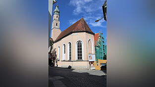 Die Spitalkirche ist stark beschädigt. Die Spitalkirche ist stark beschädigt.