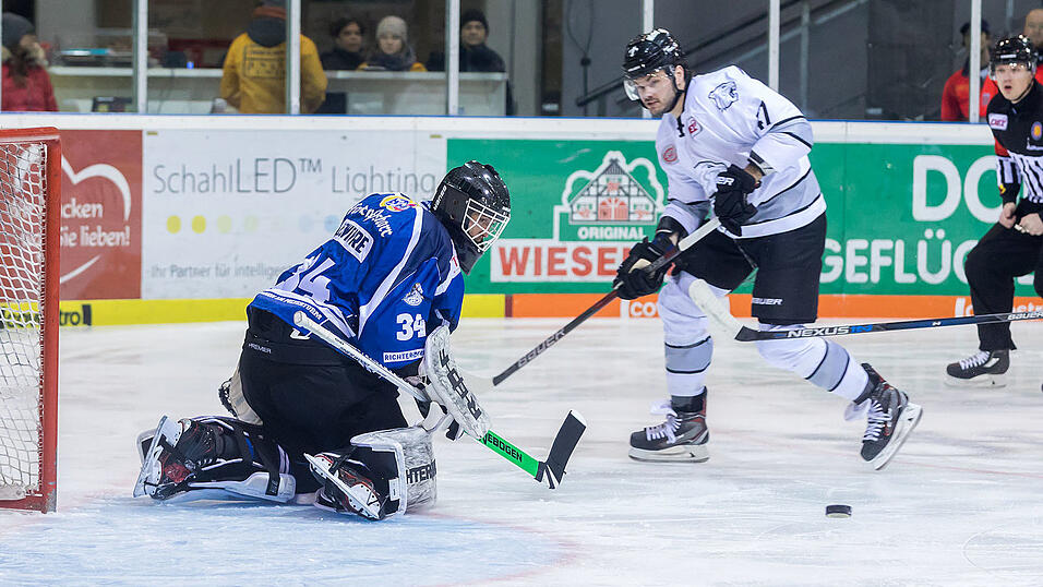 Die Straubing Tigers hatten die Thomas Sabo Ice Tigers Nürnberg zu Gast. Die Straubing Tigers hatten die Thomas Sabo Ice Tigers Nürnberg zu Gast.