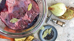 Sauerbraten mit Rotwein - ein Rezept von cooknsoul.de Sauerbraten mit Rotwein - ein Rezept von cooknsoul.de