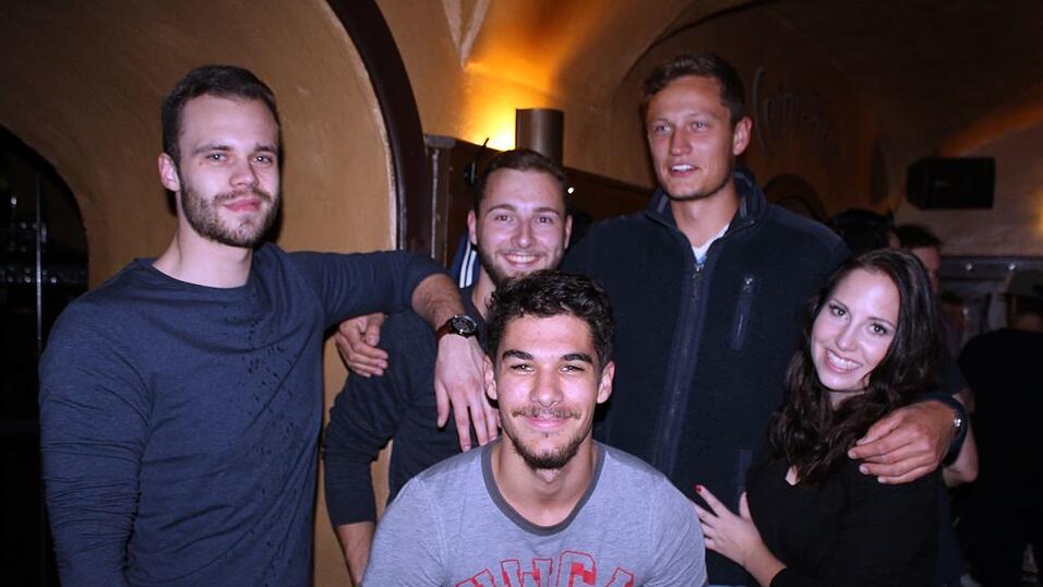 19 Jahre Beatschuppen Landshut! Das wurde am Freitag mit einer Schlagerparty gefeiert. 19 Jahre Beatschuppen Landshut! Das wurde am Freitag mit einer Schlagerparty gefeiert.