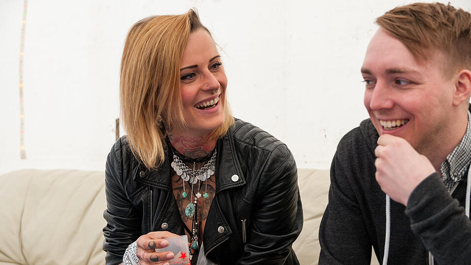 Impressionen vom Interview mit Jennifer Rostock. (Foto: Susanne Raith) Impressionen vom Interview mit Jennifer Rostock. (Foto: Susanne Raith)