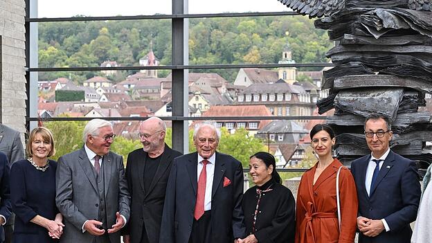 Wiedereröffnung der erweiterten Kunsthalle Würth mit Bundespräsident Frank-Walter Steinmeier. (Foto - aktuell) Wiedereröffnung der erweiterten Kunsthalle Würth mit Bundespräsident Frank-Walter Steinmeier. (Foto - aktuell)