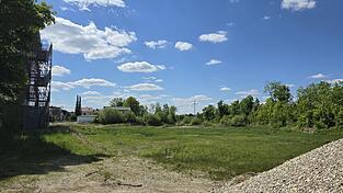 Schon seit Jahren gibt es Pläne für eine Wohnbebauung am BMI-Areal. Jetzt wurde eine Änderung des bisherigen Bebauungsplans gebilligt. Schon seit Jahren gibt es Pläne für eine Wohnbebauung am BMI-Areal. Jetzt wurde eine Änderung des bisherigen Bebauungsplans gebilligt.