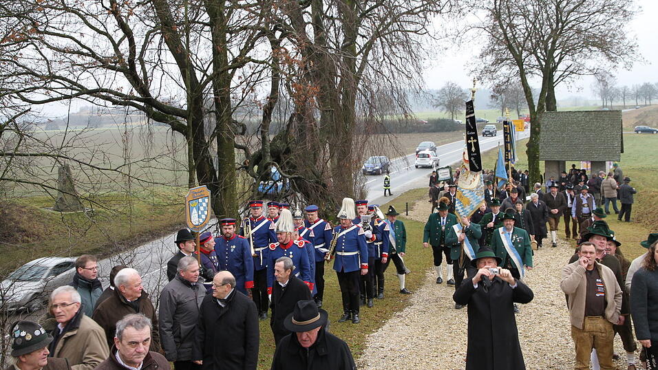 Zum 41. Mal trafen sich am Samstag Patrioten und Königstreue zum Winterpatriotentreffen. (Foto: Katharina Baumeister) Zum 41. Mal trafen sich am Samstag Patrioten und Königstreue zum Winterpatriotentreffen. (Foto: Katharina Baumeister)