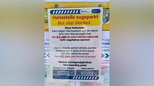 Vor Kurzem konnte die Haltestelle am Hofgartenparkplatz nicht mehr bedient werden. Als Grund gaben die Stadtwerke Falschparker an. Der Bus hatte keine Wendemöglichkeit mehr. Vor Kurzem konnte die Haltestelle am Hofgartenparkplatz nicht mehr bedient werden. Als Grund gaben die Stadtwerke Falschparker an. Der Bus hatte keine Wendemöglichkeit mehr.