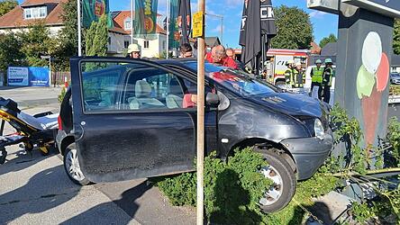 Ein allergischer Schock war die Ursache für einen Unfall in der Marienstraße. Ein allergischer Schock war die Ursache für einen Unfall in der Marienstraße.