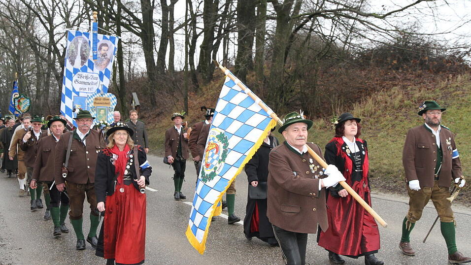 Zum 41. Mal trafen sich am Samstag Patrioten und Königstreue zum Winterpatriotentreffen. (Foto: Katharina Baumeister) Zum 41. Mal trafen sich am Samstag Patrioten und Königstreue zum Winterpatriotentreffen. (Foto: Katharina Baumeister)