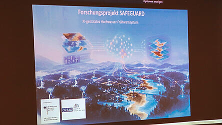 Das Forschungsprojekt „Safeguard“ soll schnell und präzise vor Hochwasser warnen. Das Forschungsprojekt „Safeguard“ soll schnell und präzise vor Hochwasser warnen.