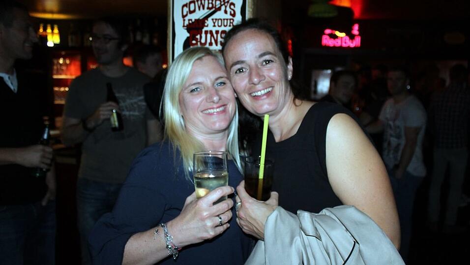 19 Jahre Beatschuppen Landshut! Das wurde am Freitag mit einer Schlagerparty gefeiert. 19 Jahre Beatschuppen Landshut! Das wurde am Freitag mit einer Schlagerparty gefeiert.