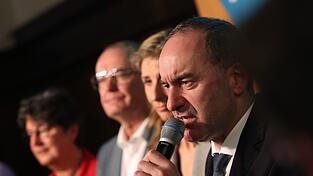 Aus der Traum: Die Freien Wähler um Hubert Aiwanger sitzen weiterhin nicht im Bundestag. Aus der Traum: Die Freien Wähler um Hubert Aiwanger sitzen weiterhin nicht im Bundestag.