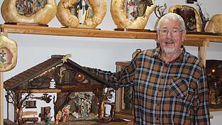 Max Stelzl aus Obergoßzell ist Krippenbauer aus Leidenschaft. Max Stelzl aus Obergoßzell ist Krippenbauer aus Leidenschaft.