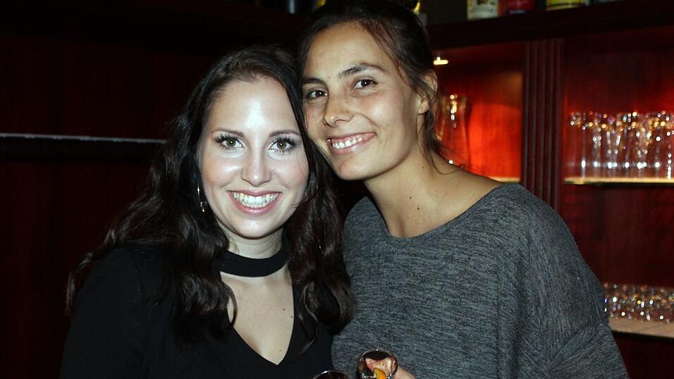 19 Jahre Beatschuppen Landshut! Das wurde am Freitag mit einer Schlagerparty gefeiert. 19 Jahre Beatschuppen Landshut! Das wurde am Freitag mit einer Schlagerparty gefeiert.