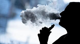 Das OLG Bamberg hat sich mit E-Zigaretten befasst. Das OLG Bamberg hat sich mit E-Zigaretten befasst.