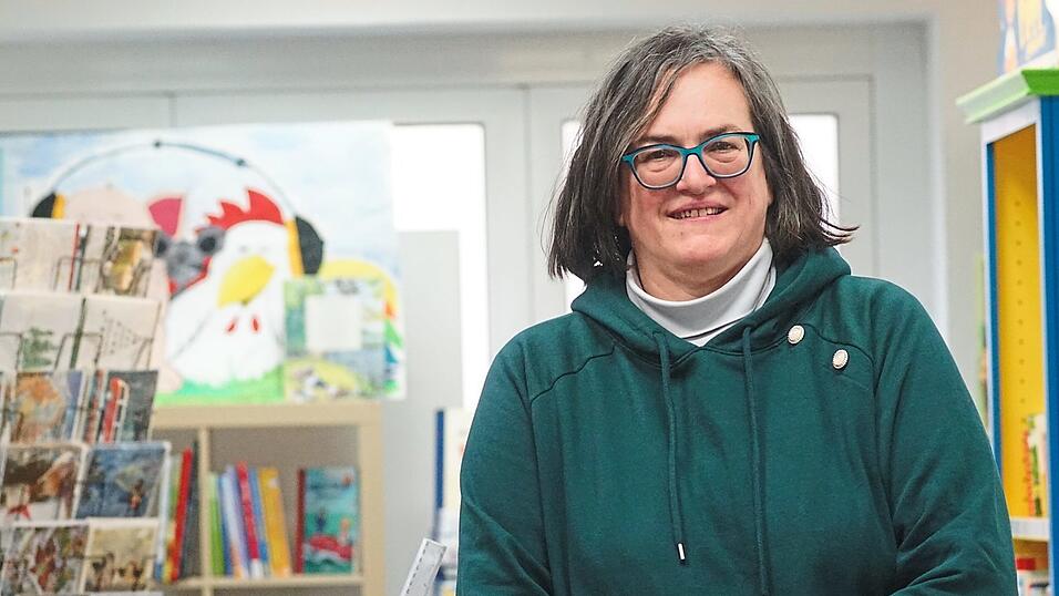 Katrin Hartung schließt die Buchhandlung mit einem weinenden und einem lachenden Auge. Katrin Hartung schließt die Buchhandlung mit einem weinenden und einem lachenden Auge.