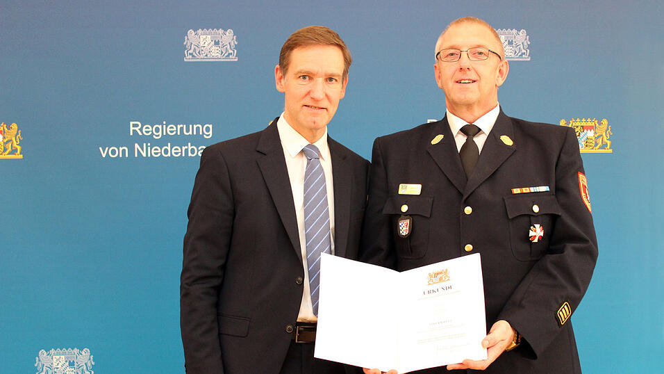 Markus Weber, Kreisbrandinspektor Landkreis Straubing-Bogen Markus Weber, Kreisbrandinspektor Landkreis Straubing-Bogen