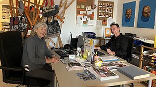 Ein tolles Team: Evi Mittenzwei und Ludwig Rimböck bereitet es große Freude, für jeden das richtige Kultur-Angebot zu finden. Ein tolles Team: Evi Mittenzwei und Ludwig Rimböck bereitet es große Freude, für jeden das richtige Kultur-Angebot zu finden.