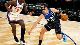 Franz Wagner (r) wird den Orlando Magic erst einmal fehlen. Franz Wagner (r) wird den Orlando Magic erst einmal fehlen.