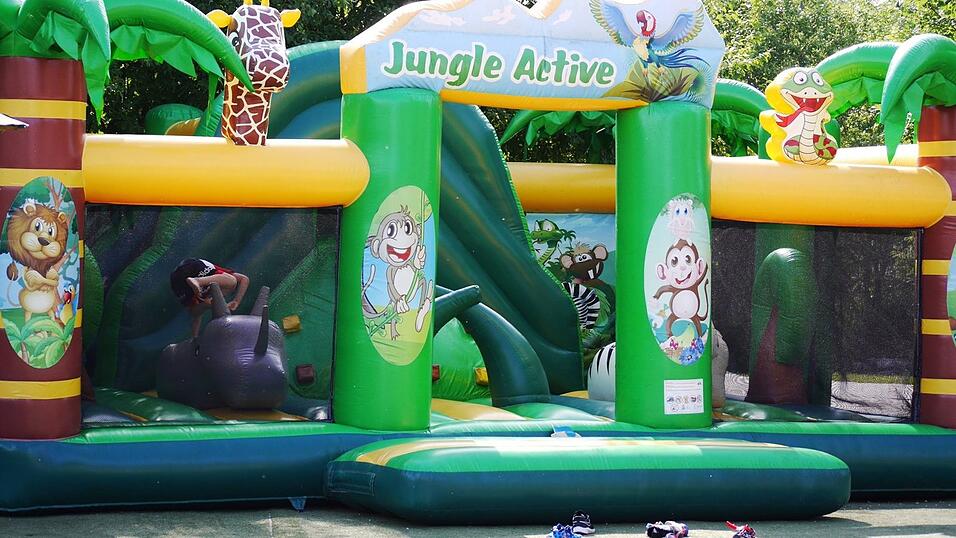 Viele Attraktionen locken Familien nach Voglsam. Viele Attraktionen locken Familien nach Voglsam.