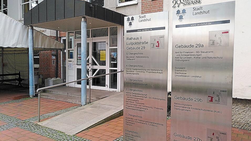 Das Bürgerbüro der Stadt Landshut ist wieder ohne Anmeldung zugänglich. Das Bürgerbüro der Stadt Landshut ist wieder ohne Anmeldung zugänglich.