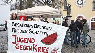Die Kundgebung in Landshut hatte die Sozialistische Deutsche Arbeiterjugend mitorganisiert. Die Kundgebung in Landshut hatte die Sozialistische Deutsche Arbeiterjugend mitorganisiert.
